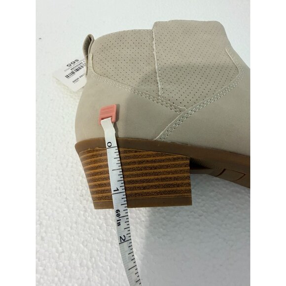 Arizona Jean Co. Womens Beige Faux Suede Ankle Booties With Side Zippers & Stack - Picture 6 of 11